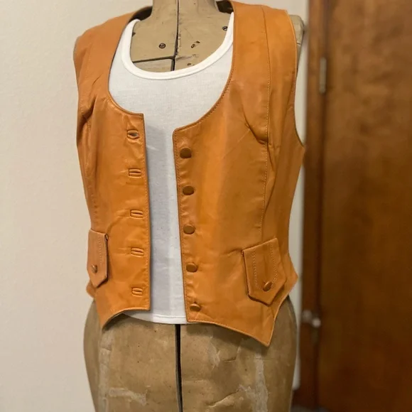 Vintage Karen Silton Suede Tan Vest - Picture 10 of 11